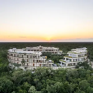 Mistiq Temple I Apartamento
